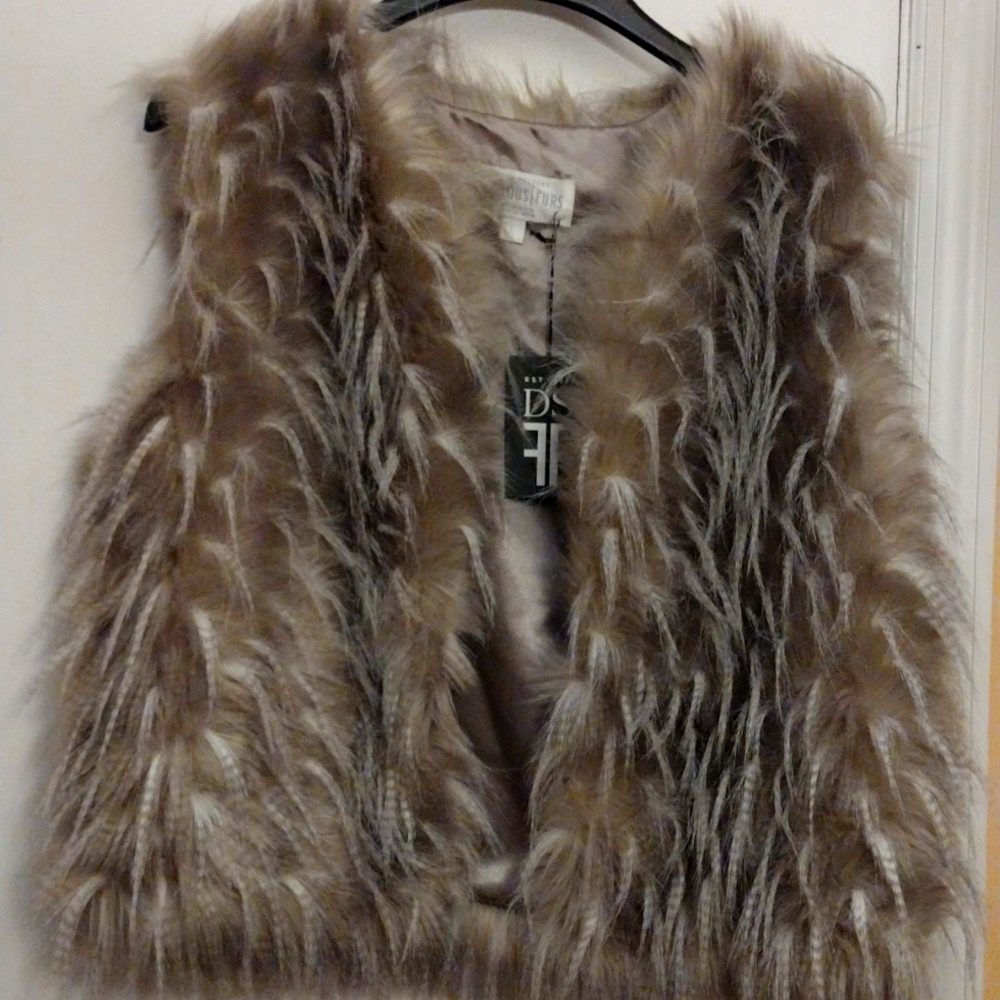 Plush brand new Fabulous Fur vest